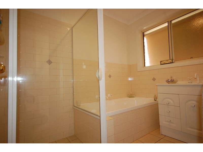 30b Kooba Street, Griffith NSW 2680