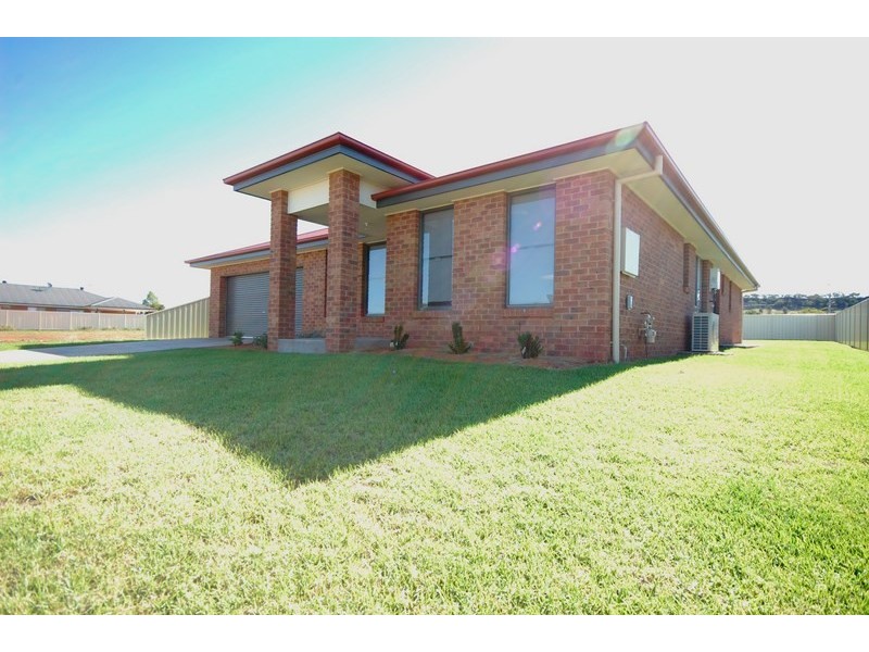 47 Gillmartin Drive, Griffith NSW 2680