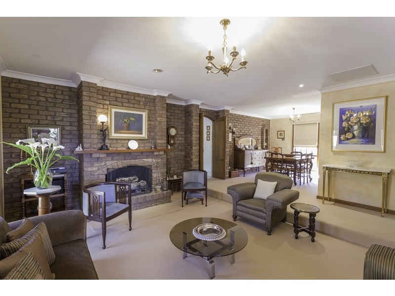 8 Evans Place, Griffith NSW 2680