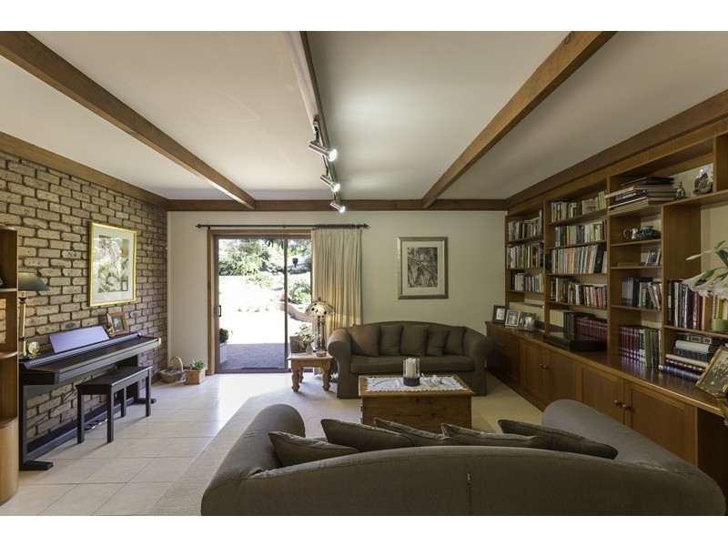 8 Evans Place, Griffith NSW 2680