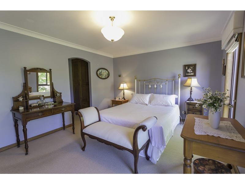 8 Evans Place, Griffith NSW 2680