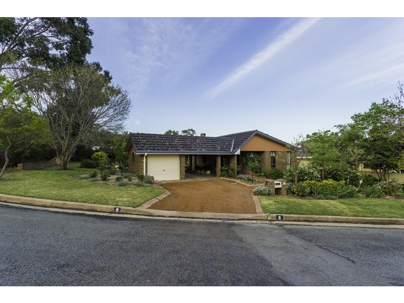 8 Evans Place, Griffith NSW 2680