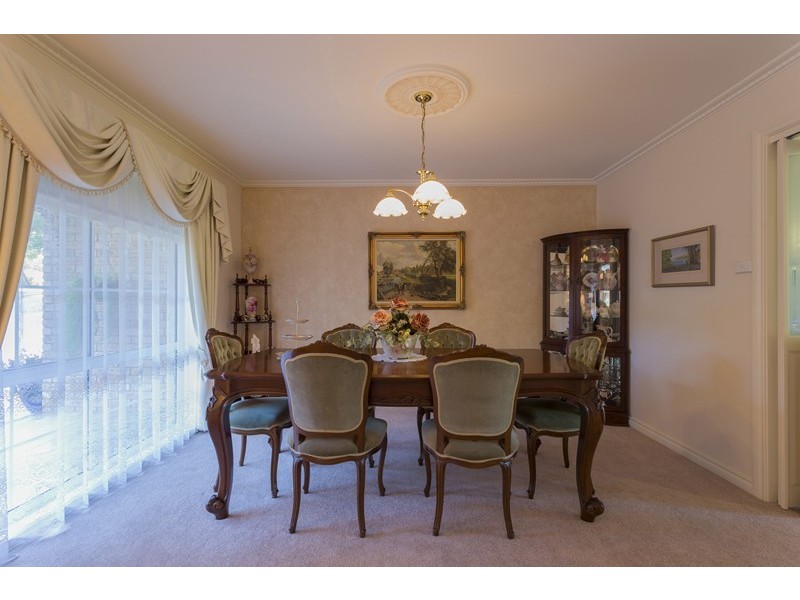 5 Maegraith, Lake Wyangan NSW 2680