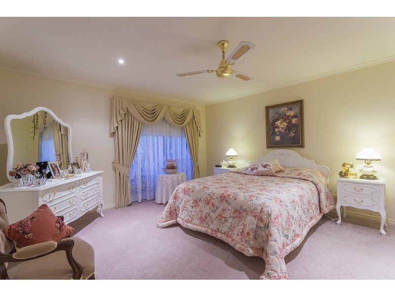 5 Maegraith, Lake Wyangan NSW 2680