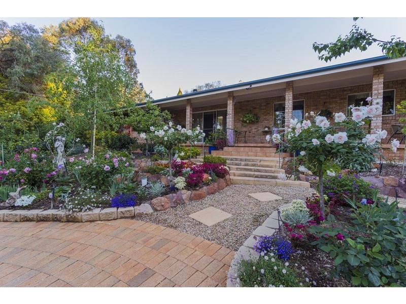 5 Maegraith, Lake Wyangan NSW 2680