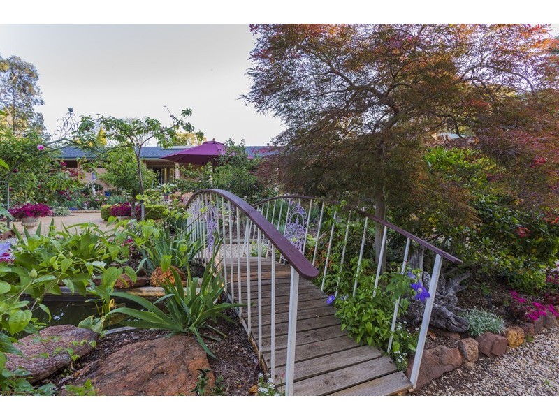 5 Maegraith, Lake Wyangan NSW 2680