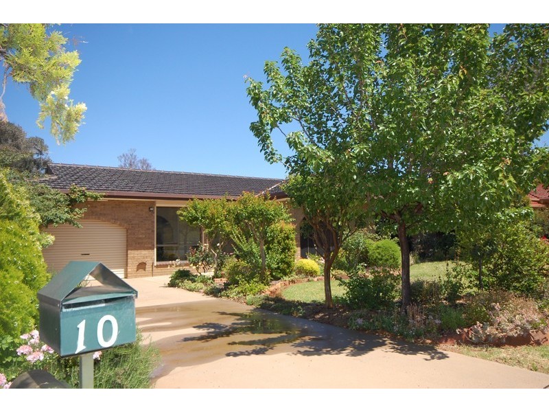 10 Doolan Street, Griffith NSW 2680