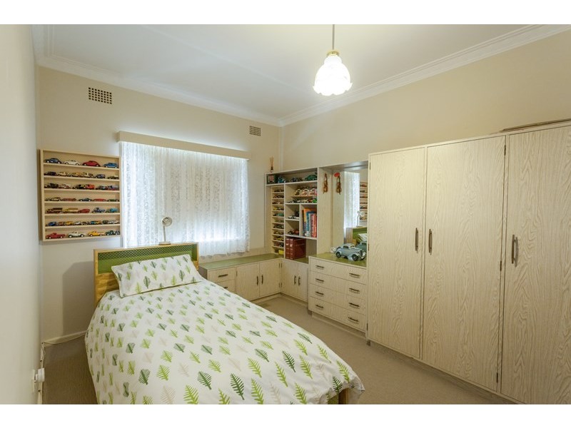 27 Kelly Avenue, Griffith NSW 2680