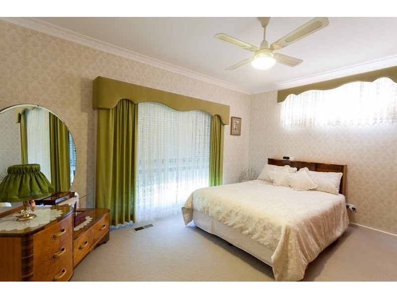 27 Kelly Avenue, Griffith NSW 2680