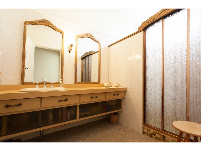 27 Kelly Avenue, Griffith NSW 2680