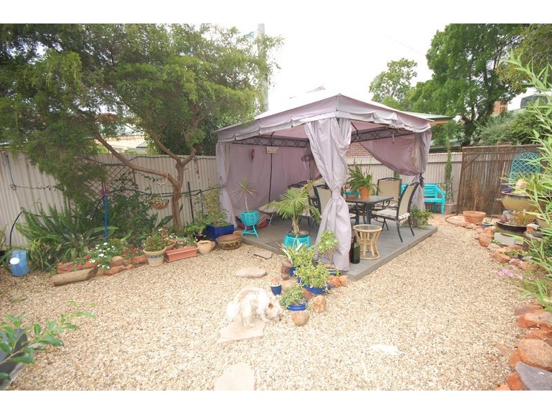 3/309 Wakaden Street, Griffith NSW 2680