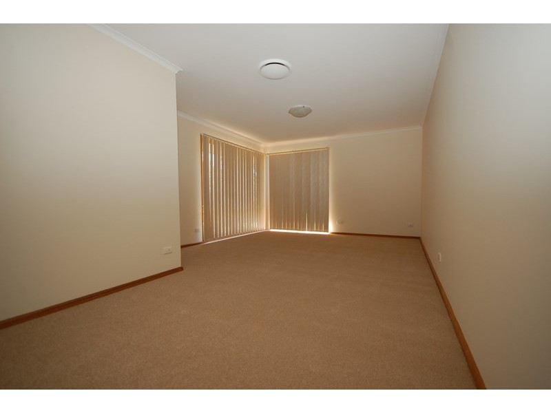 34 Hoad Street, Griffith NSW 2680