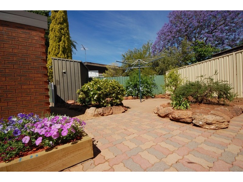 34 Hoad Street, Griffith NSW 2680