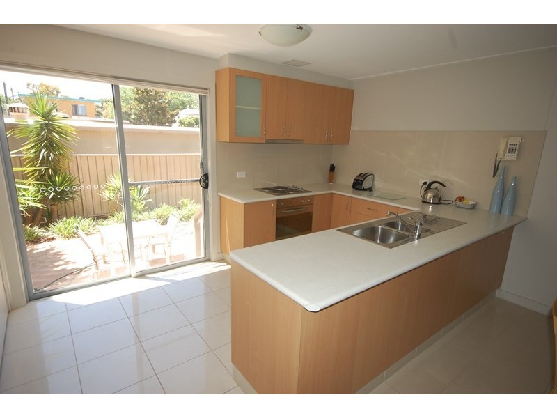 1/45 Couch Road, Griffith NSW 2680