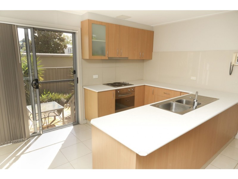 41-45 Couch Road, Griffith NSW 2680