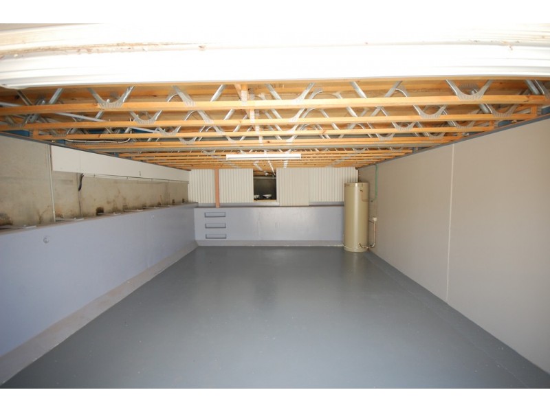 41-45 Couch Road, Griffith NSW 2680