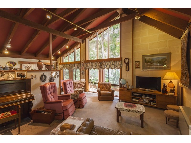 6 Harnett Place, Griffith NSW 2680