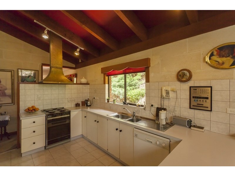 6 Harnett Place, Griffith NSW 2680