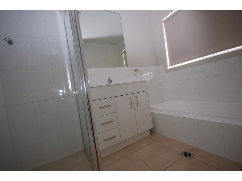 46 Gillmartin Drive, Griffith NSW 2680