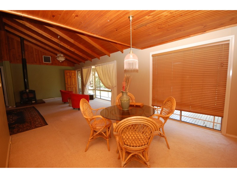 31 McAlister Street, Darlington Point NSW 2706