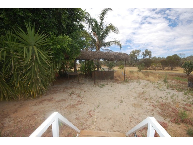 22-28 Lachlan Street, Hillston NSW 2675