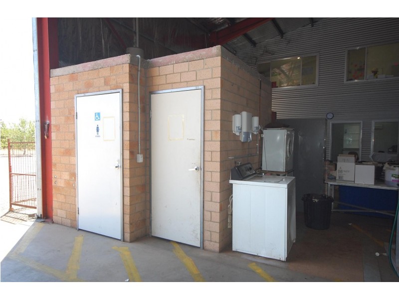 SHED 2 / 17-19 LENEHAN ROAD, Griffith NSW 2680