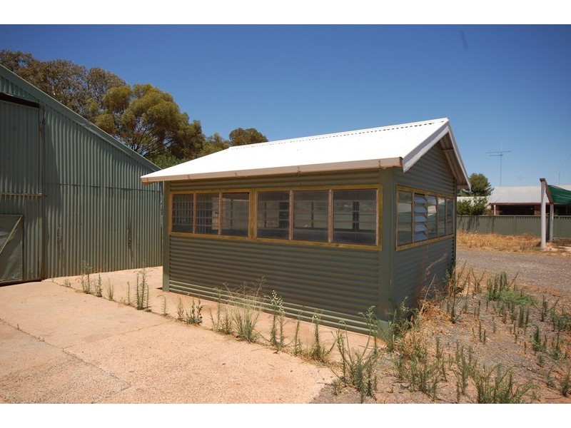 2-10 McGregor Street, Hillston NSW 2675