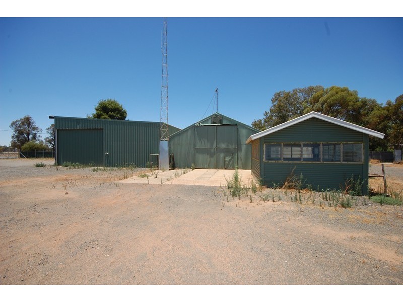 2-10 McGregor Street, Hillston NSW 2675
