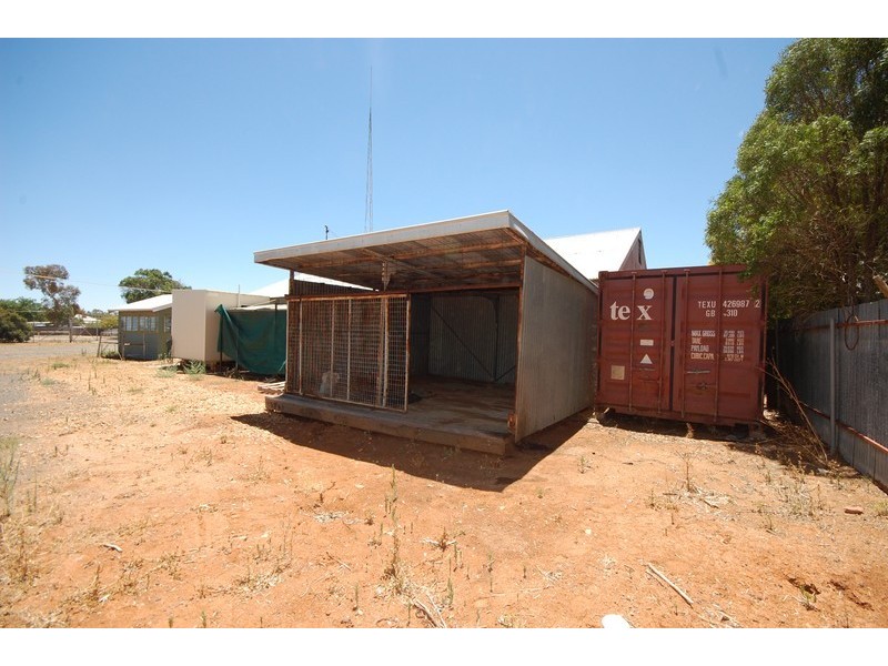 2-10 McGregor Street, Hillston NSW 2675