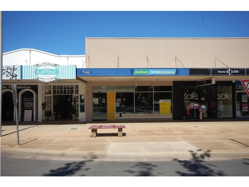 352-354 BANNA AVENUE, Griffith NSW 2680