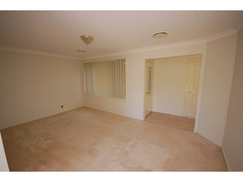 10 Northgrove Drive, Griffith NSW 2680