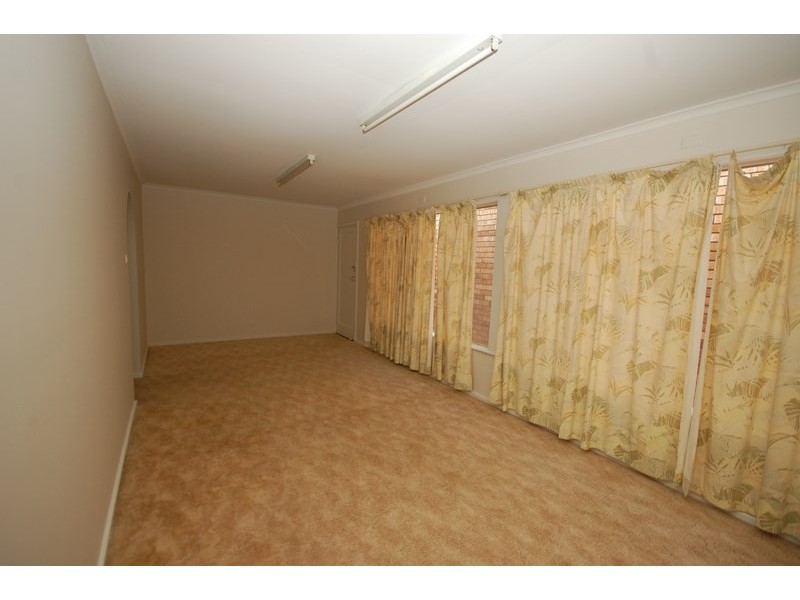 281 Wakaden Street, Griffith NSW 2680