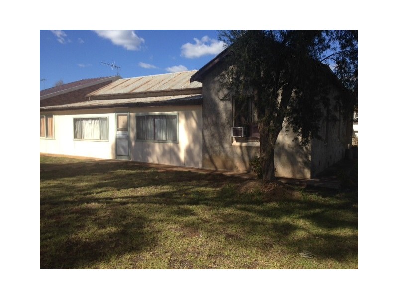 82 Binya St/ 3 Beale Street, Griffith NSW 2680