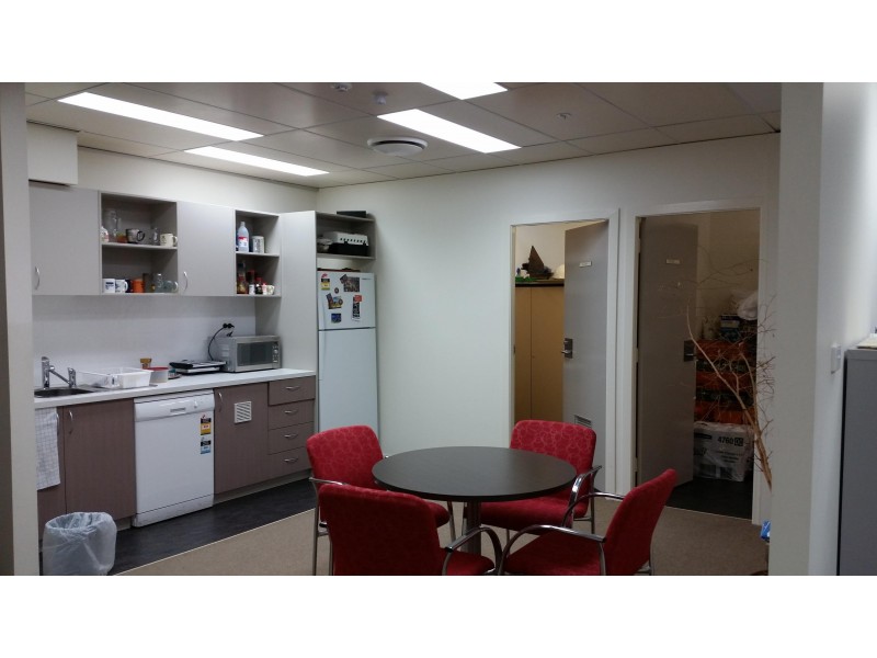 2/136 YAMBIL STREET, Griffith NSW 2680