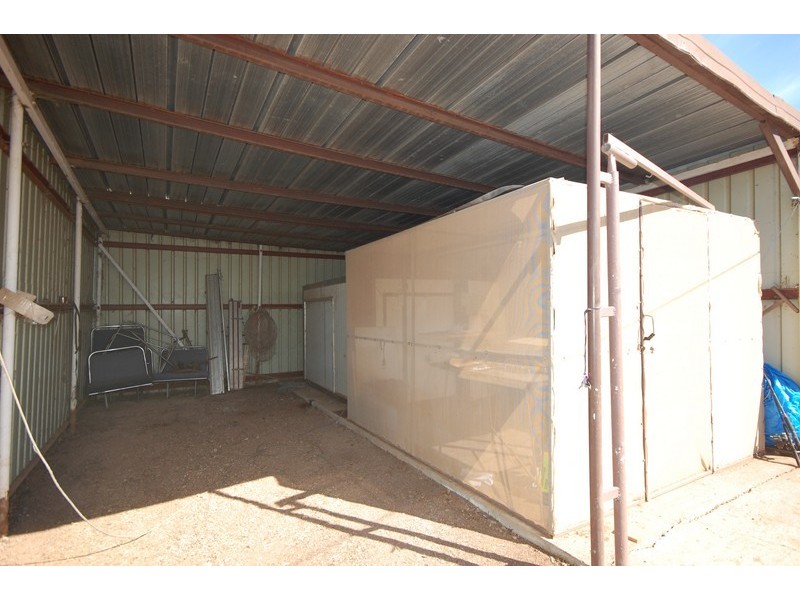 2305 Whitton Rd, Darlington Point NSW 2706