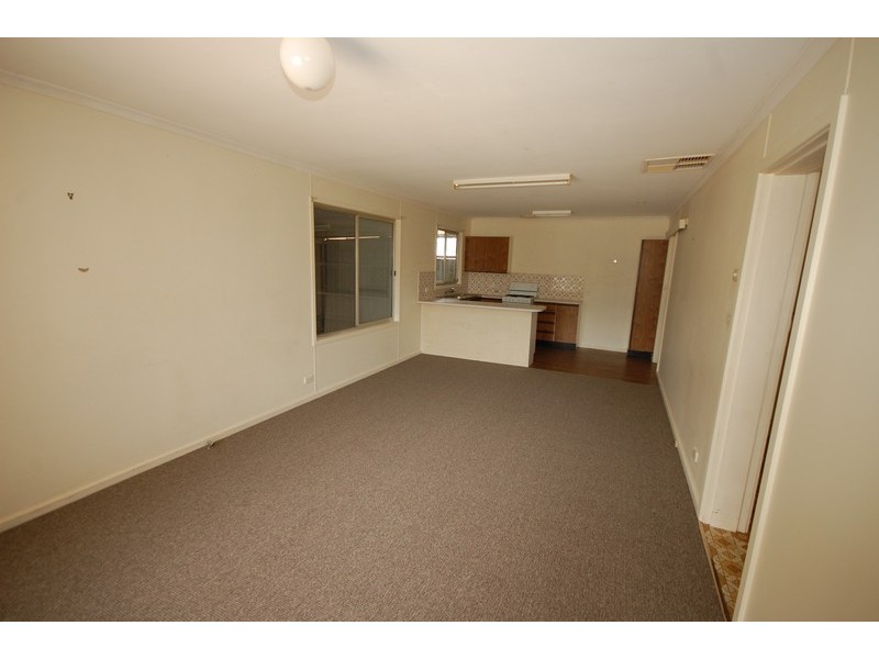 37 Leaver Street, Yenda NSW 2681