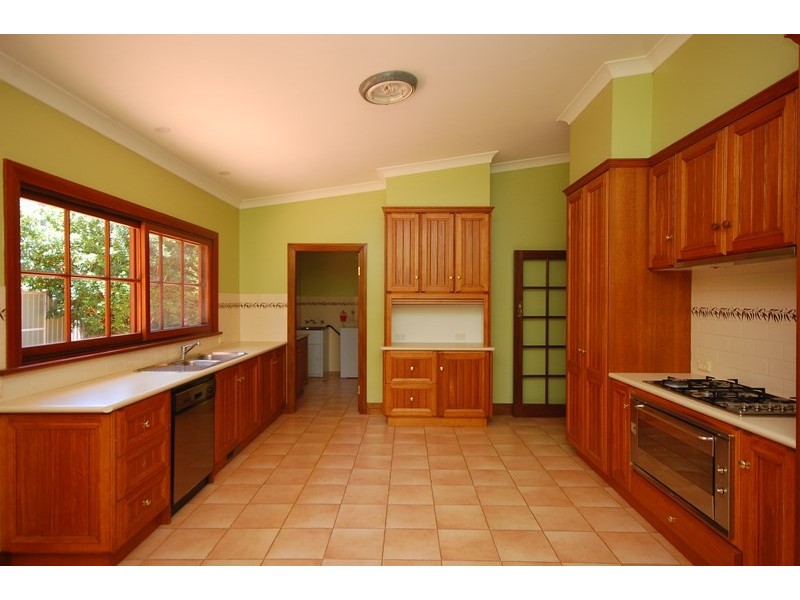 27 Binya Street, Griffith NSW 2680