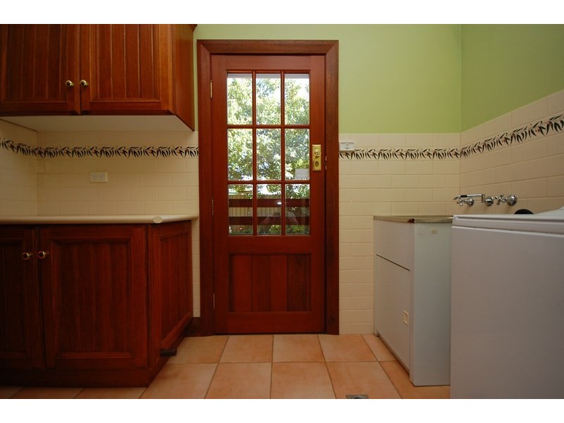 27 Binya Street, Griffith NSW 2680