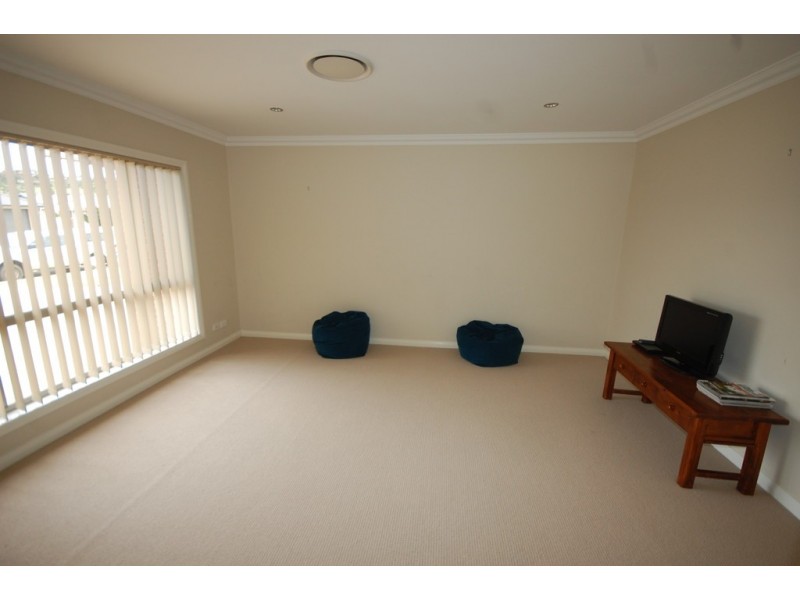 28 Gillmartin Drive, Griffith NSW 2680