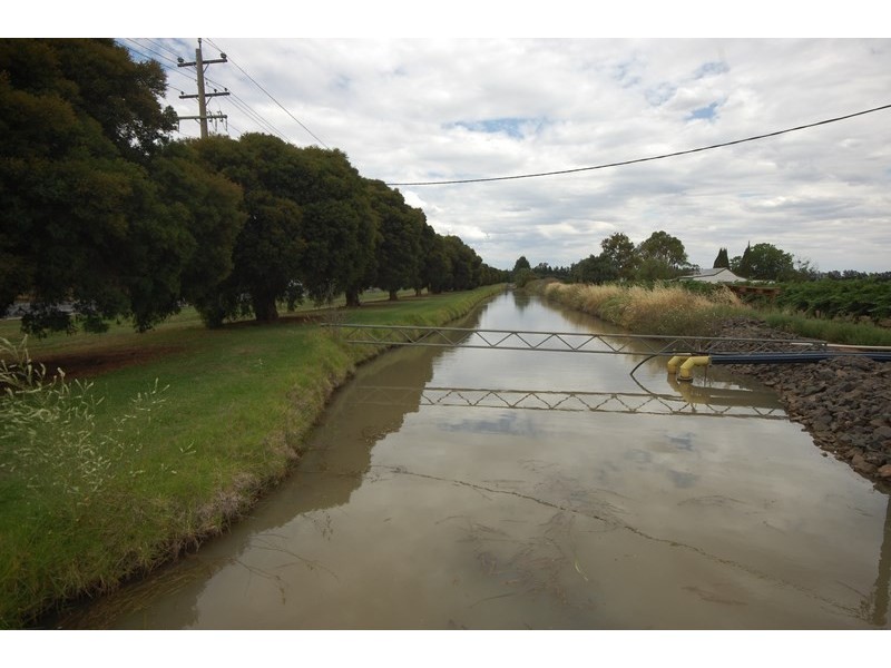 Farm 153 Kidman Way, Hanwood NSW 2680