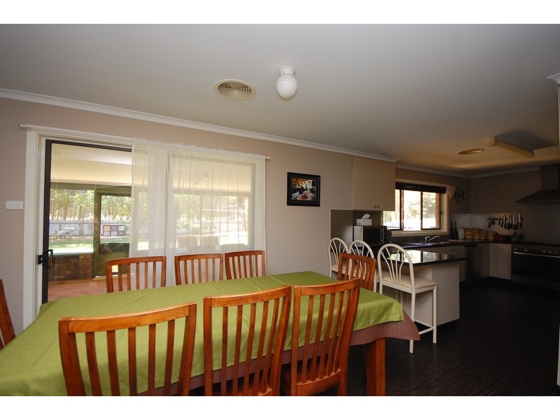 23 Sandpiper Street, Coleambally NSW 2707