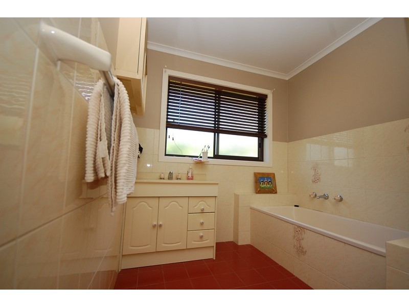 23 Sandpiper Street, Coleambally NSW 2707