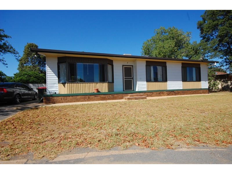 7 Railway Parade, Yenda NSW 2681