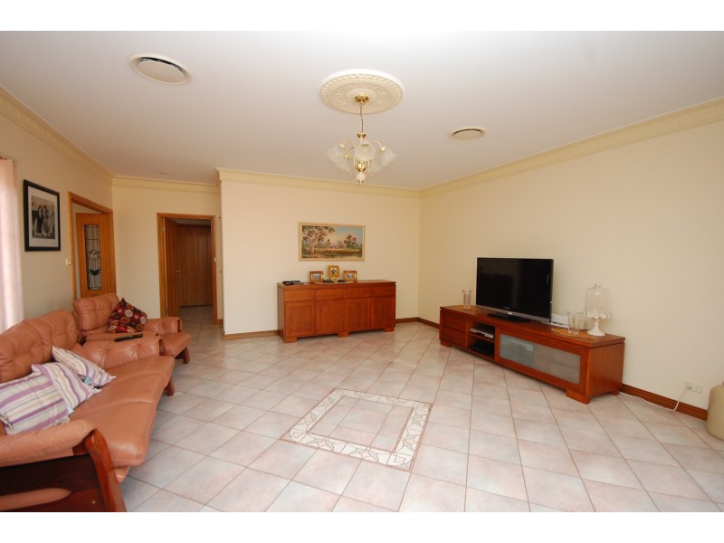 40 Waugh Street, Griffith NSW 2680