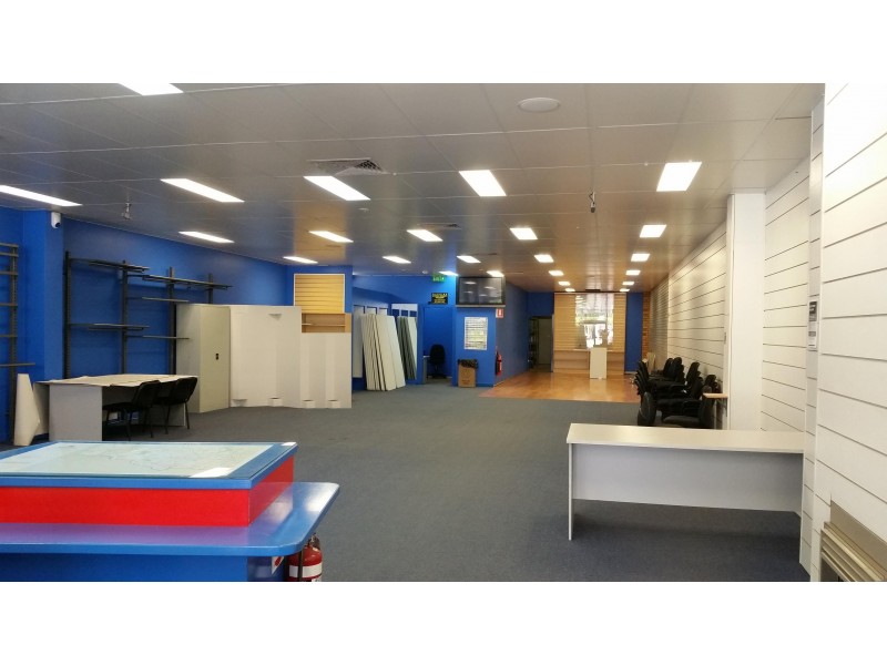 260-262 BANNA AVENUE, Griffith NSW 2680