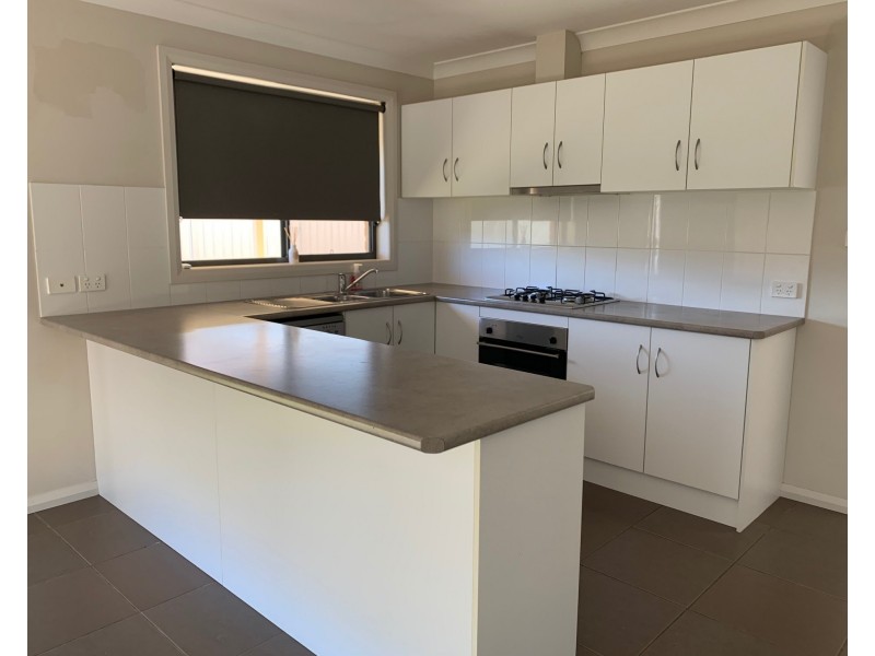 33 Tucker Street, Griffith NSW 2680