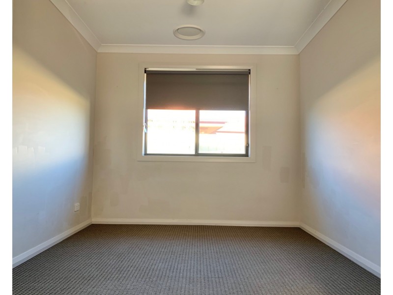33 Tucker Street, Griffith NSW 2680