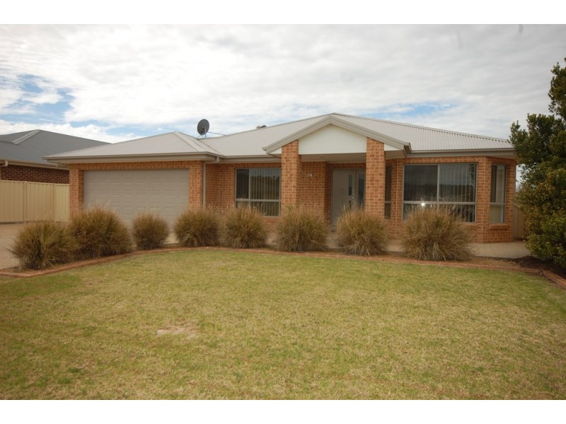 28 Gillmartin Road, Griffith NSW 2680