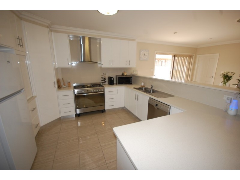 28 Gillmartin Road, Griffith NSW 2680