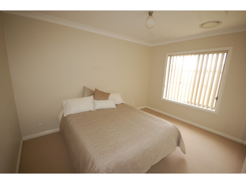 28 Gillmartin Road, Griffith NSW 2680